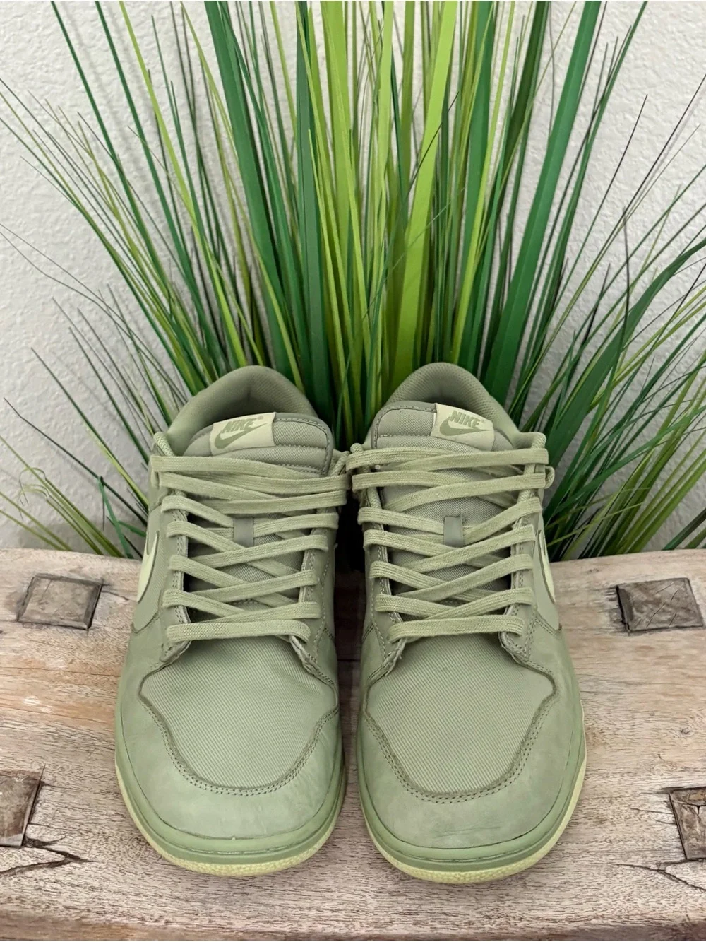 Nike Dunk Low Retro Premium Oil Green